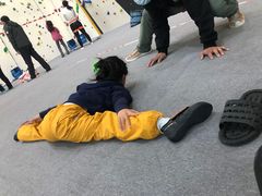 -问山MountQuest攀岩馆