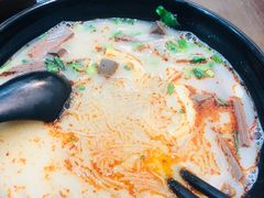 -鸭小妹鸭血粉丝(老门东店)