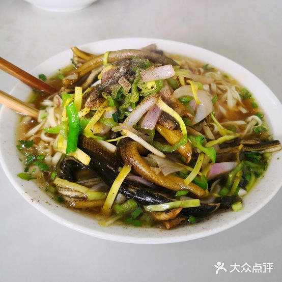 和平桥小吃(上坂街店)