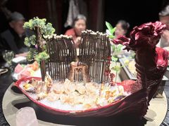 -蟹犇前•帝王蟹雪蟹(陆家嘴店)