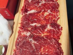 -海底捞火锅鲜切牛肉主题店(长寿路店)