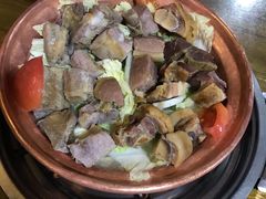 -阿婆情腊排骨火锅(金虹路店)