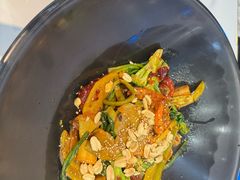 -醉人椒麻辣香锅(王府井喜悦店)