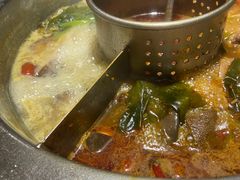 -佬土鹅肠火锅(中建大观店)