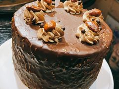 -鱼窝棚柴火铁锅炖(富山屯店)