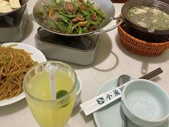 -小菜园新徽菜(阜阳颍州万达店)