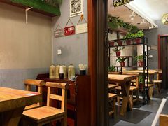 -万记麻辣烫国展总店