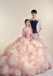 -罗马经典婚纱摄影·轻奢化定制