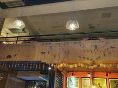 -香巴拉云南餐厅(华莱坞店)