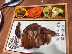 -有红鸡毛店·川菜(建设路店)