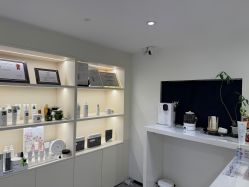 -JNK皮肤管理中心