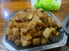 -舌尖上的石棉何雨露烧烤