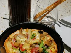 -必胜客(WOW中心城店)