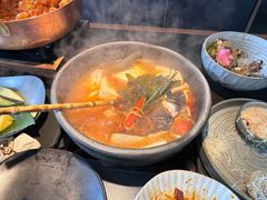 -Ameigo梅果·云贵川bistro(长宁来福士店)