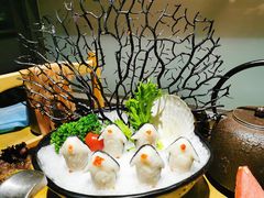 -湊湊火锅·茶憩(杭州湖滨银泰in77店)