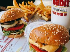 -The Habit Burger Grill 哈比特汉堡(世博店)