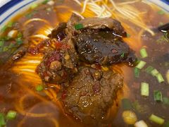 -矮子粉店1985·长沙米粉(湘春路店)