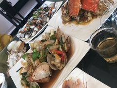 -覃记海鲜美食餐厅