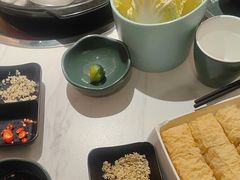 -狐狸爱上椰子鸡(滨江星光大道店)