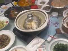 -香山湖家家宴(中山陵店)