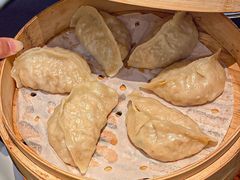 -红东阁东北菜烤肉酒馆(CROSS万象汇店)