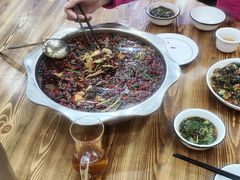 -乡土特色.冷锅鱼.牦牛肉汤锅