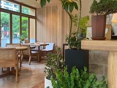 靠窗位-翠贝卡&Mama Kelly Brunch Coffee(河西店)