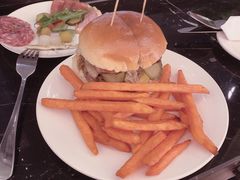 -瑞食酒馆 La Taverne Suisse