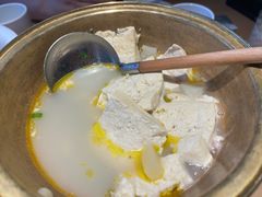 -关东小磨东北菜(上海长风大悦城店)
