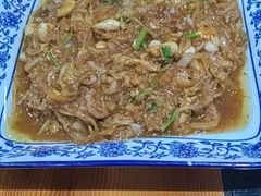 -东北农家院·铁锅炖(莘庄店)