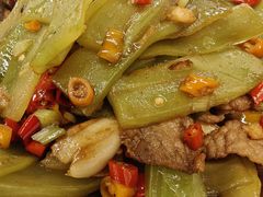 -堂瓦里·33年传统赣菜(第一街区店)