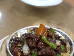 铁板牛仔骨-鹏城人家海鲜酒家·23年老字号(较场尾店)