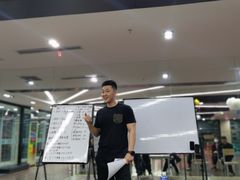 -健龙森俱乐部·游泳·健身·羽毛球综合体育馆