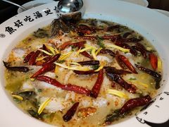 -江渔儿酸菜鱼·拔草餐厅(虎门君乐汇店)