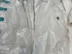 -福奈特洗衣·洗鞋·奢侈品护理(百联中环店)