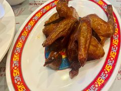 香炸乳鸽-香港新曜记茶餐厅(星耀城店)