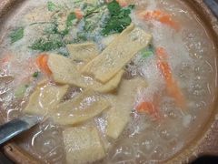 -皮蛋弟砂锅店(总店)