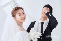 -蒙娜丽莎婚纱摄影(南门店)