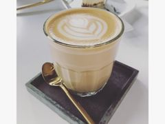 -UNI UNI(环亚凯瑟琳店)