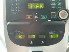 -一兆韦德健身(慧芝湖店)