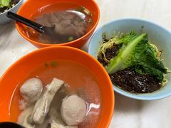 -颂记牛肉粉