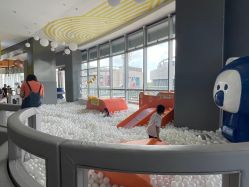 -反弹蹦床公园·运动乐园·团建·亲子派对(深圳观澜湖店)