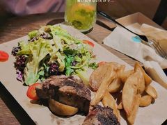 -The Cheebat 锌吧·Bistro(体育西店)