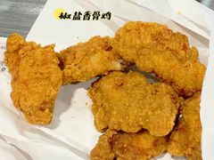 椒盐香骨鸡-麦当劳(宝龙店)