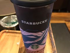 璃光石榴冷萃-星巴克臻选(青岛麦凯乐分店)