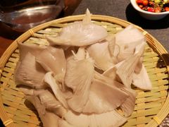 -大匠工房古船木艺术餐厅·猪肚鸡专门店(长白仙岛店)