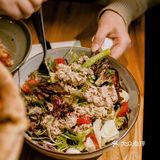 美食探店｜完全长在审美点上，两分钟出炉的窑烤披萨整起。🍕
