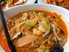 辣海鲜面-桃园中华料理炸酱面(燕儿岛路店)