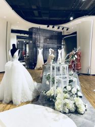 -南京宝娜嫁衣婚纱礼服馆(中央路店)