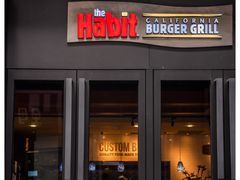 门面-The Habit Burger Grill 哈比特汉堡(复兴soho店)
